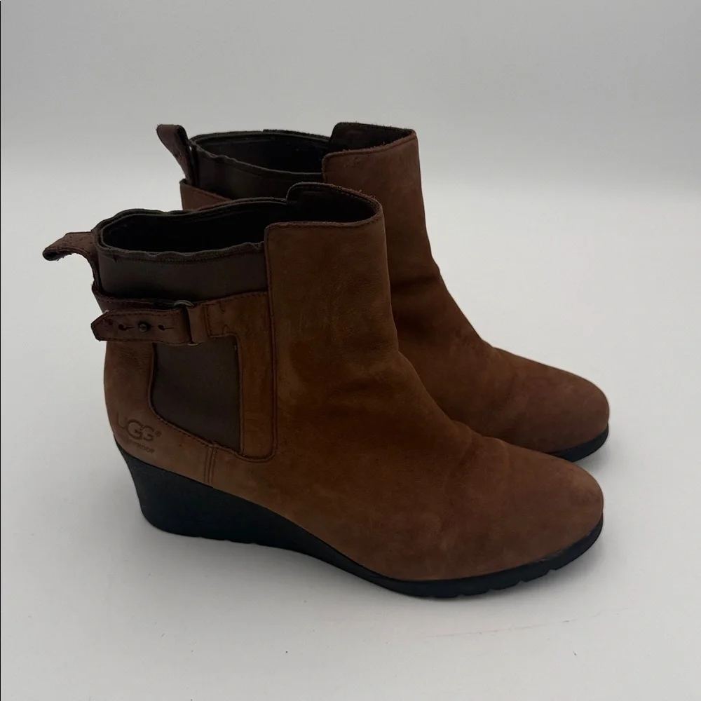 Ugg Brown Suede Ankle Boots wedge women 10 pull on winter casual office Y2K